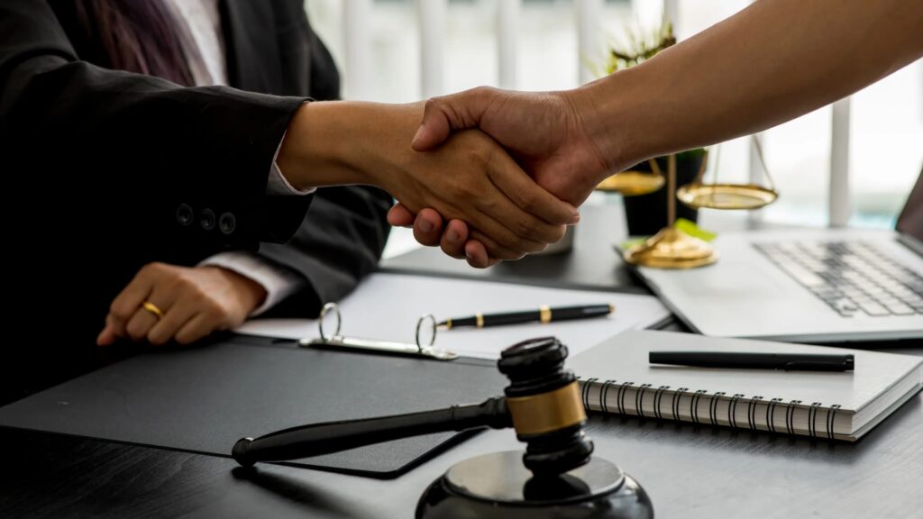 How Much Does It Cost to Hire a Lawyer in Florida?